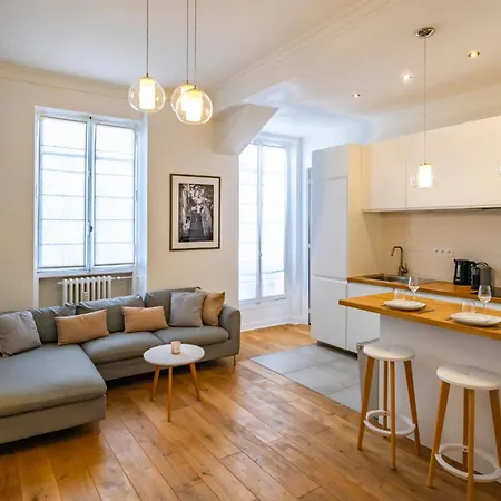 Apartment 4 Guests Moderne & Lumineux 8ᵉ Paris